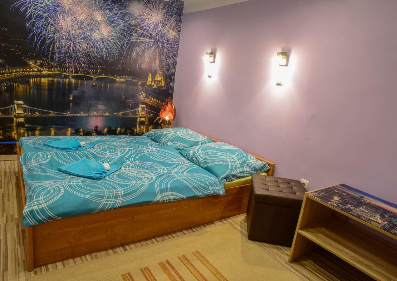Fireworks Rakoczi - Free Parking - 3 Bedrooms - 2 Bathrooms Budapest Bagian luar foto